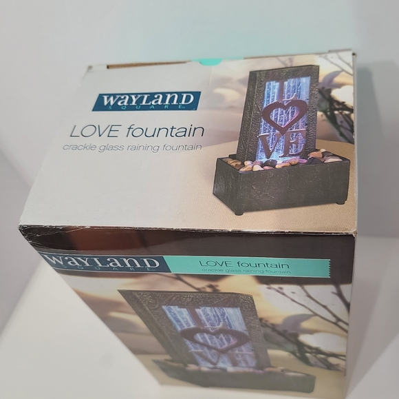 Brand New In Box Wayland Love Fountain - Picture 2 of 8